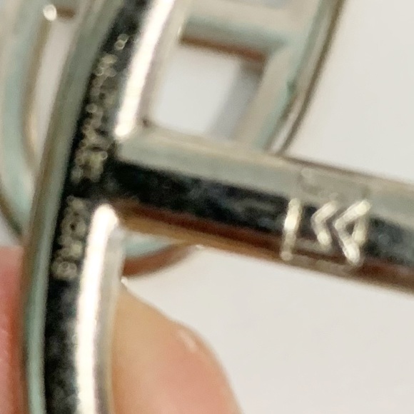 MICHAEL KORS Silver Toned Adjustable Chain Link Belt with Lobster Claw Clasp - Picture 3 of 5